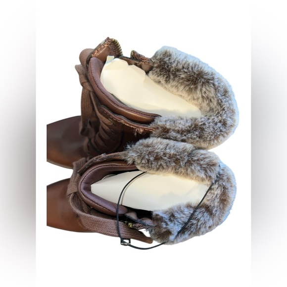Mia Faux Fur-Lined Heeled Boots – Size 9 - Picture 5 of 10